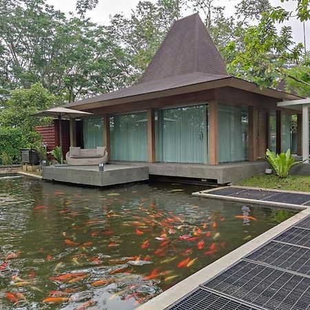 Djoglo Luxury Bungalow Wendit ภายนอก รูปภาพ