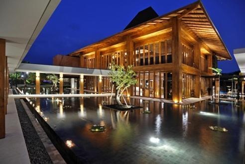 Djoglo Luxury Bungalow Wendit ภายนอก รูปภาพ